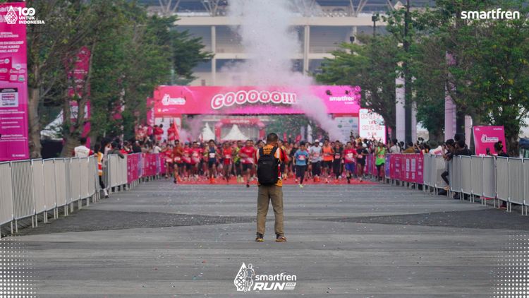 Race photo from Smartfren Run 2025 