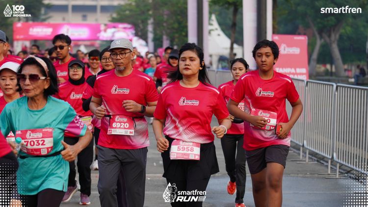 Race photo from Smartfren Run 2025 