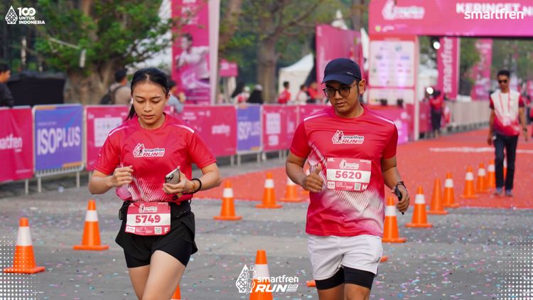 Race photo from Smartfren Run 2025 