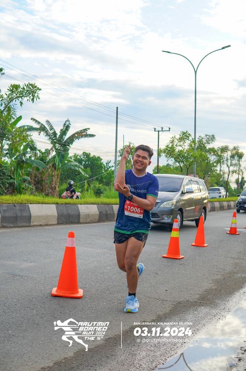 Race photo from Arutmin Borneo Run 2024