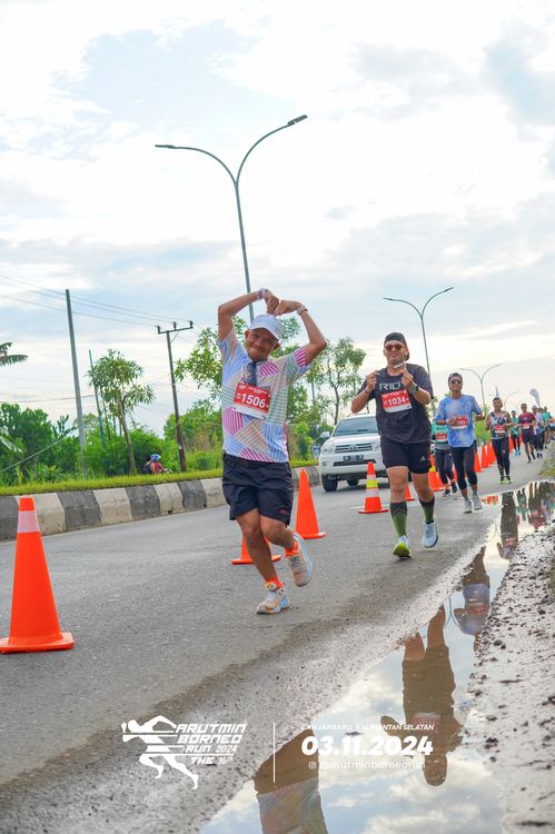 Race photo from Arutmin Borneo Run 2024