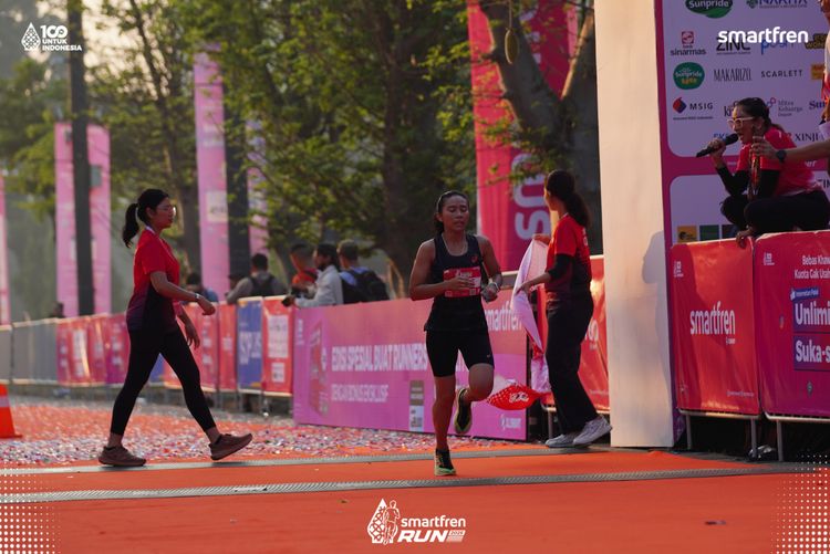 Race photo from Smartfren Run 2025 