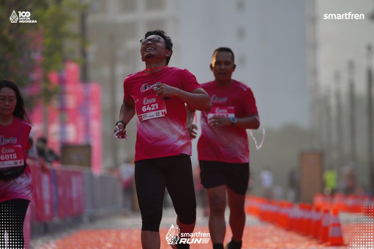 Race photo from Smartfren Run 2025 