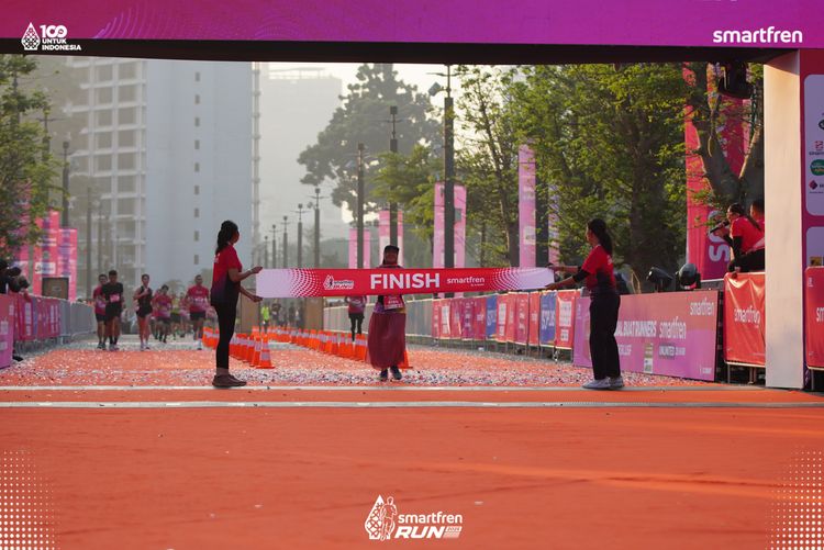 Race photo from Smartfren Run 2025 