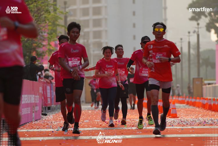 Race photo from Smartfren Run 2025 