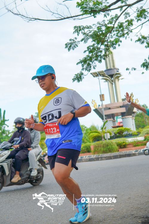 Race photo from Arutmin Borneo Run 2024