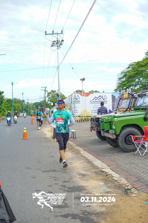Race photo from Arutmin Borneo Run 2024