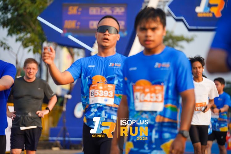 Race photo from ISOPLUS RUN 2025 - JAKARTA