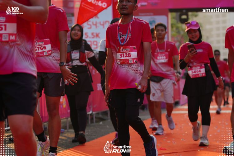 Race photo from Smartfren Run 2025 