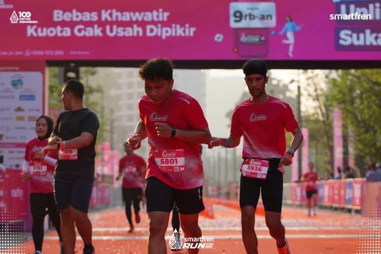 Race photo from Smartfren Run 2025 