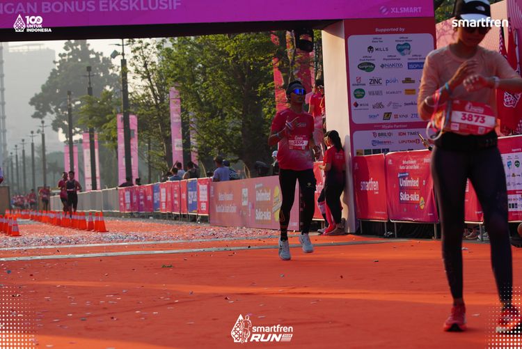 Race photo from Smartfren Run 2025 