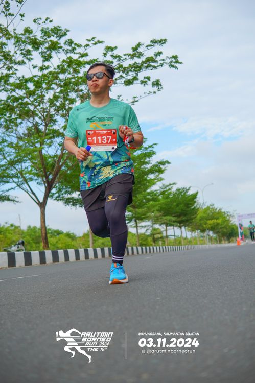 Race photo from Arutmin Borneo Run 2024