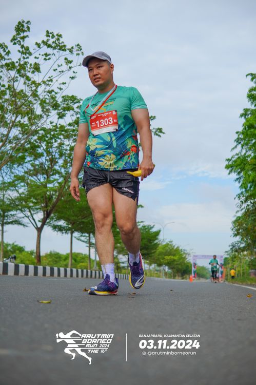 Race photo from Arutmin Borneo Run 2024