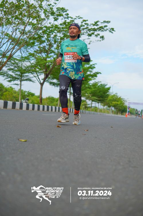 Race photo from Arutmin Borneo Run 2024