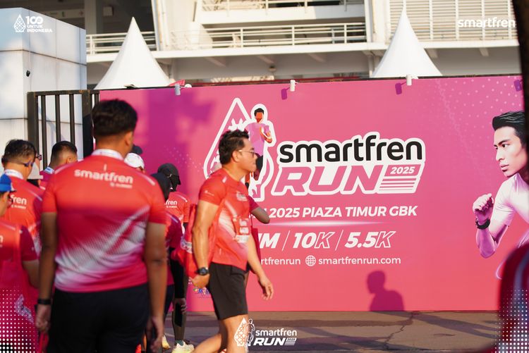 Race photo from Smartfren Run 2025 