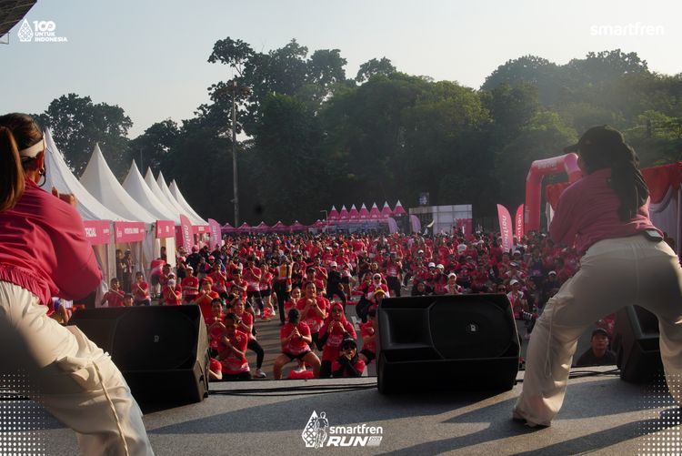 Race photo from Smartfren Run 2025 
