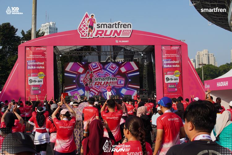 Race photo from Smartfren Run 2025 