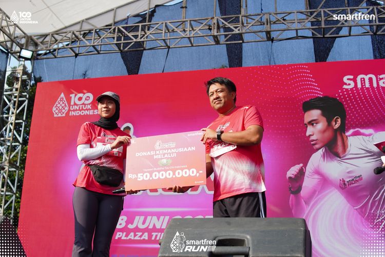 Race photo from Smartfren Run 2025 