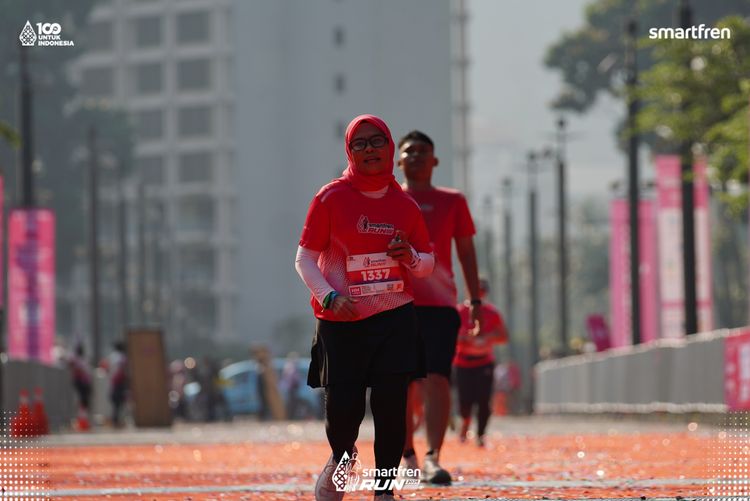 Race photo from Smartfren Run 2025 