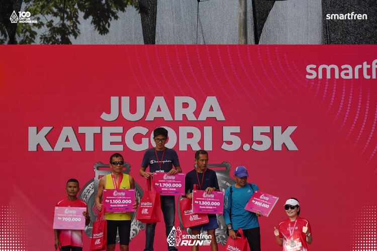 Race photo from Smartfren Run 2025 