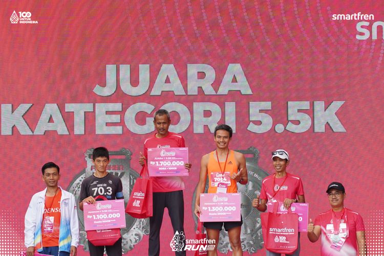Race photo from Smartfren Run 2025 
