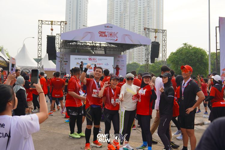 Race photo from ONE RUN 10 K