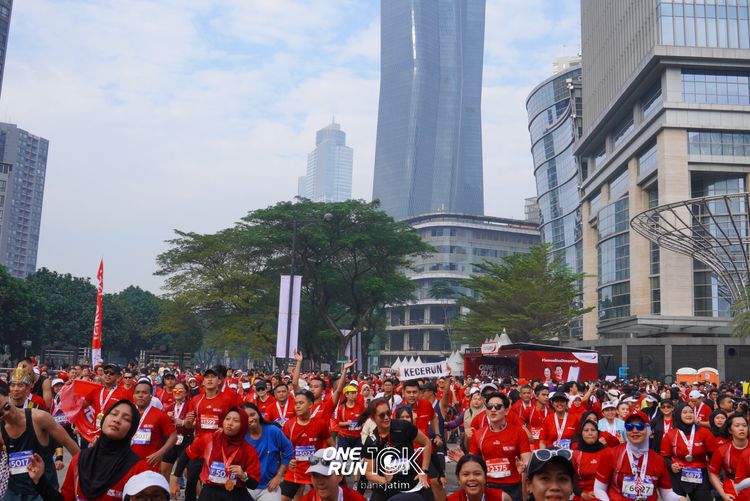 Race photo from ONE RUN 10 K