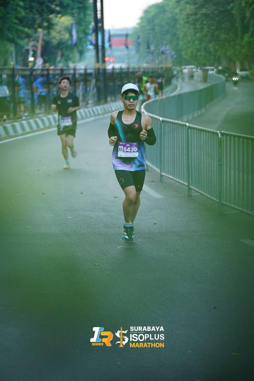 Race photo from SURABAYA ISOPLUS MARATHON 2025