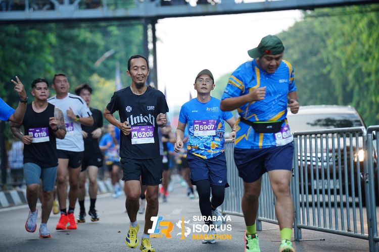 Race photo from SURABAYA ISOPLUS MARATHON 2025