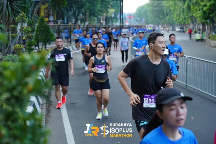 Race photo from SURABAYA ISOPLUS MARATHON 2025