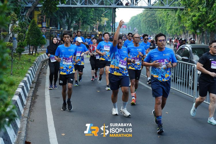 Race photo from SURABAYA ISOPLUS MARATHON 2025