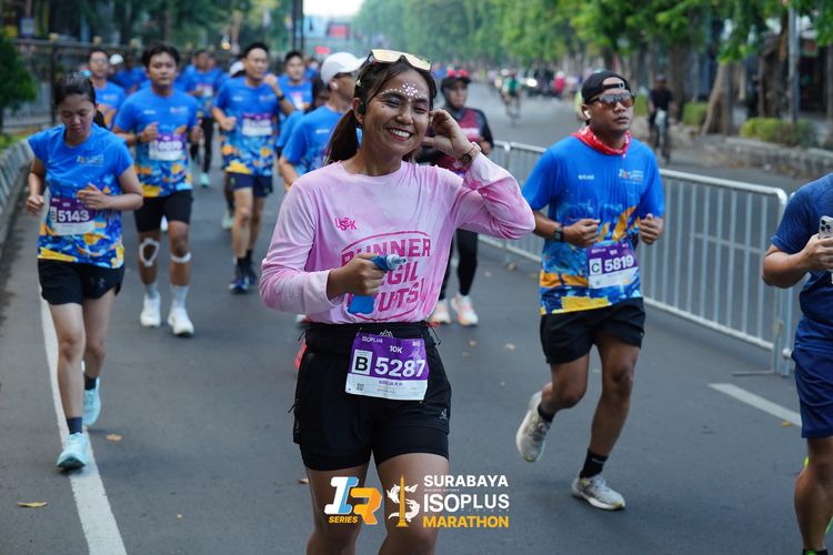 Race photo from SURABAYA ISOPLUS MARATHON 2025
