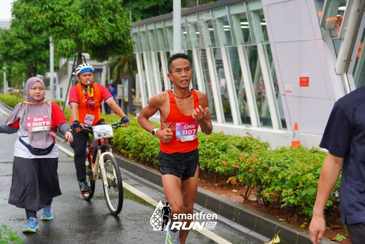 Race photo from Smartfren Run 2024