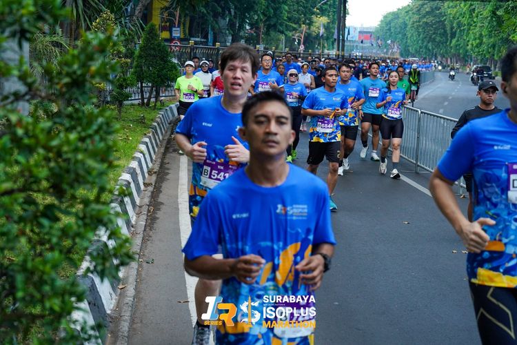 Race photo from SURABAYA ISOPLUS MARATHON 2025