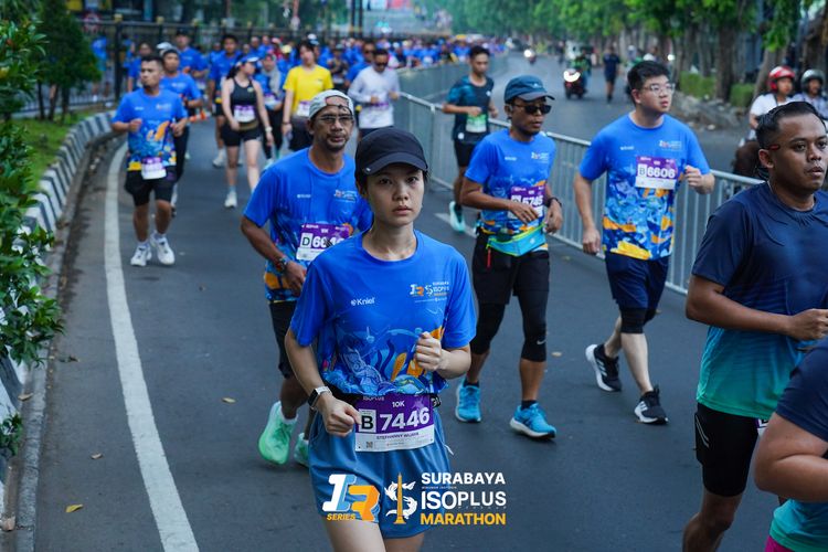 Race photo from SURABAYA ISOPLUS MARATHON 2025