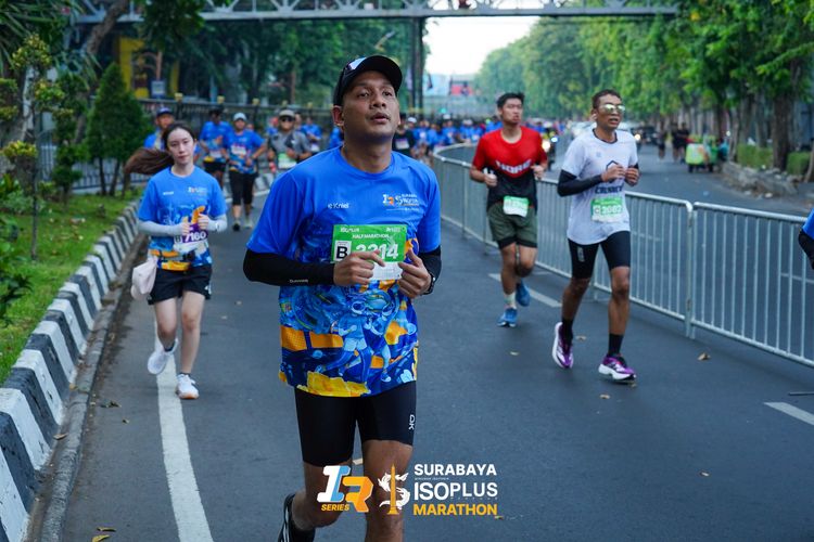 Race photo from SURABAYA ISOPLUS MARATHON 2025