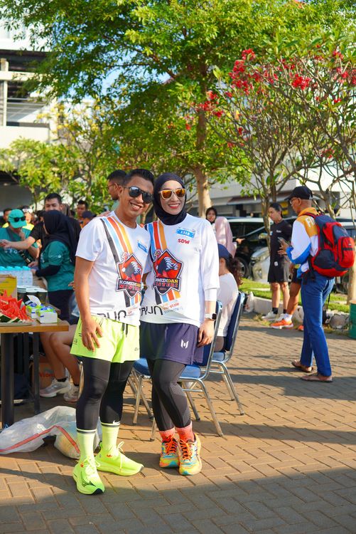 Race photo from Shake Out Run Jabar 10K