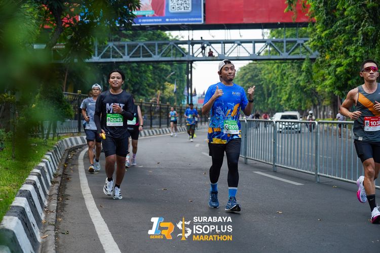 Race photo from SURABAYA ISOPLUS MARATHON 2025