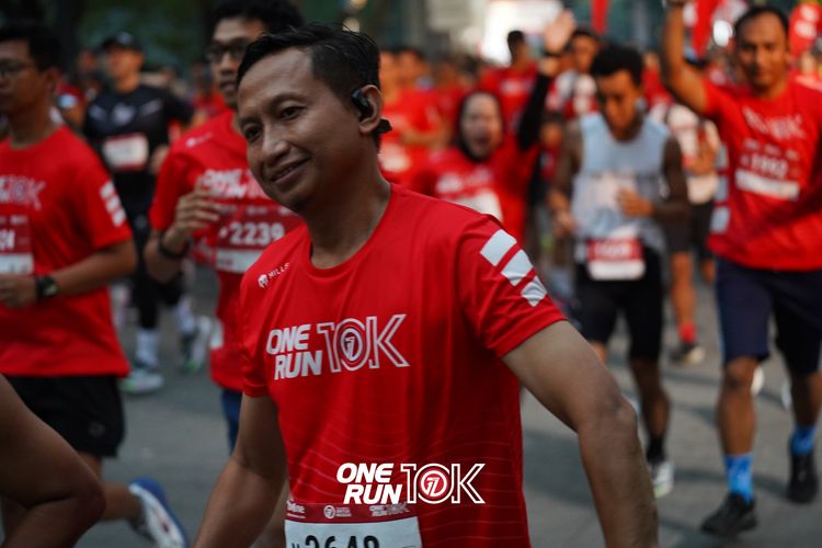 Race photo from ONE RUN 10K 2025