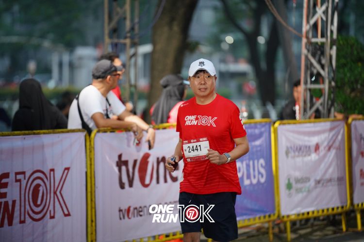 Race photo from ONE RUN 10K 2025