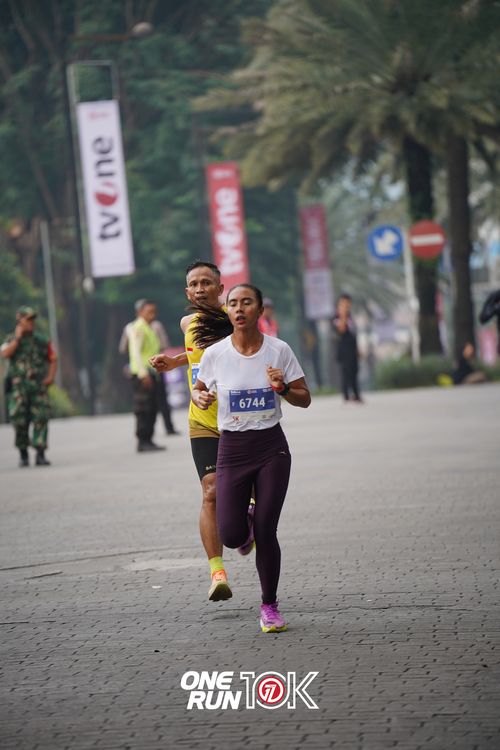 Race photo from ONE RUN 10K 2025