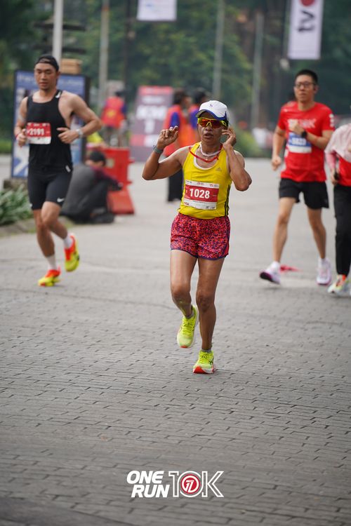 Race photo from ONE RUN 10K 2025