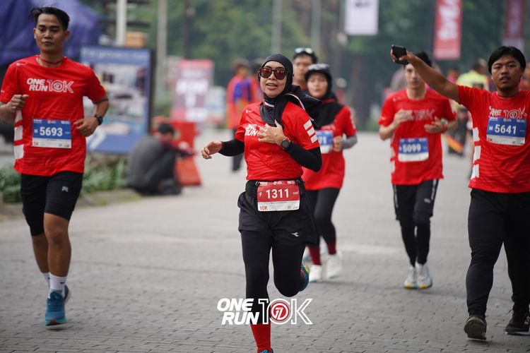Race photo from ONE RUN 10K 2025