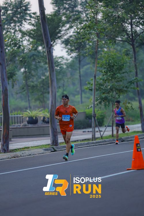Race photo from ISOPLUS RUN 2025 - JAKARTA