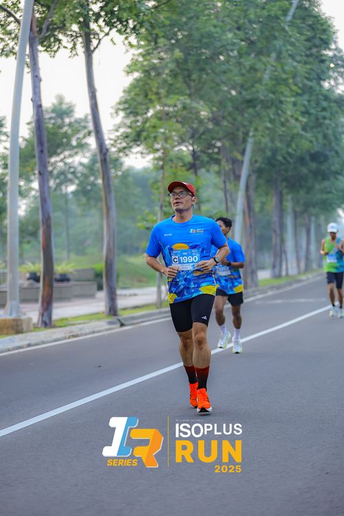 Race photo from ISOPLUS RUN 2025 - JAKARTA