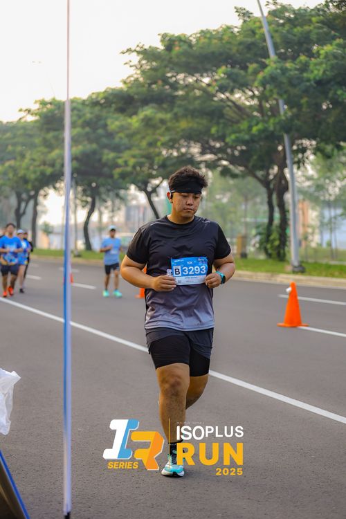 Race photo from ISOPLUS RUN 2025 - JAKARTA