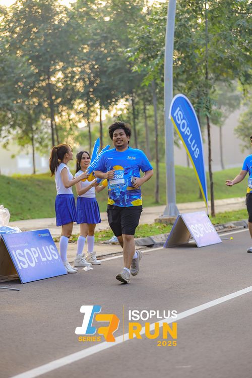 Race photo from ISOPLUS RUN 2025 - JAKARTA