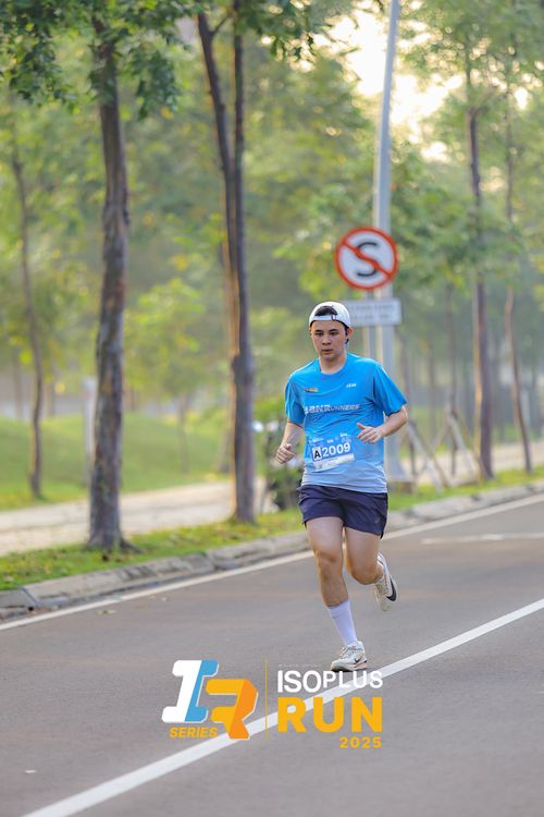 Race photo from ISOPLUS RUN 2025 - JAKARTA
