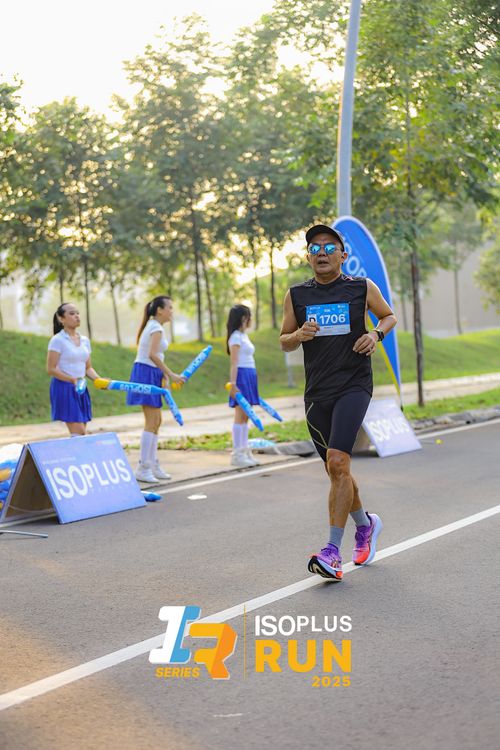 Race photo from ISOPLUS RUN 2025 - JAKARTA