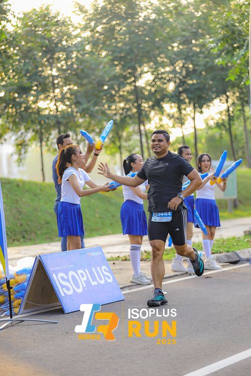 Race photo from ISOPLUS RUN 2025 - JAKARTA